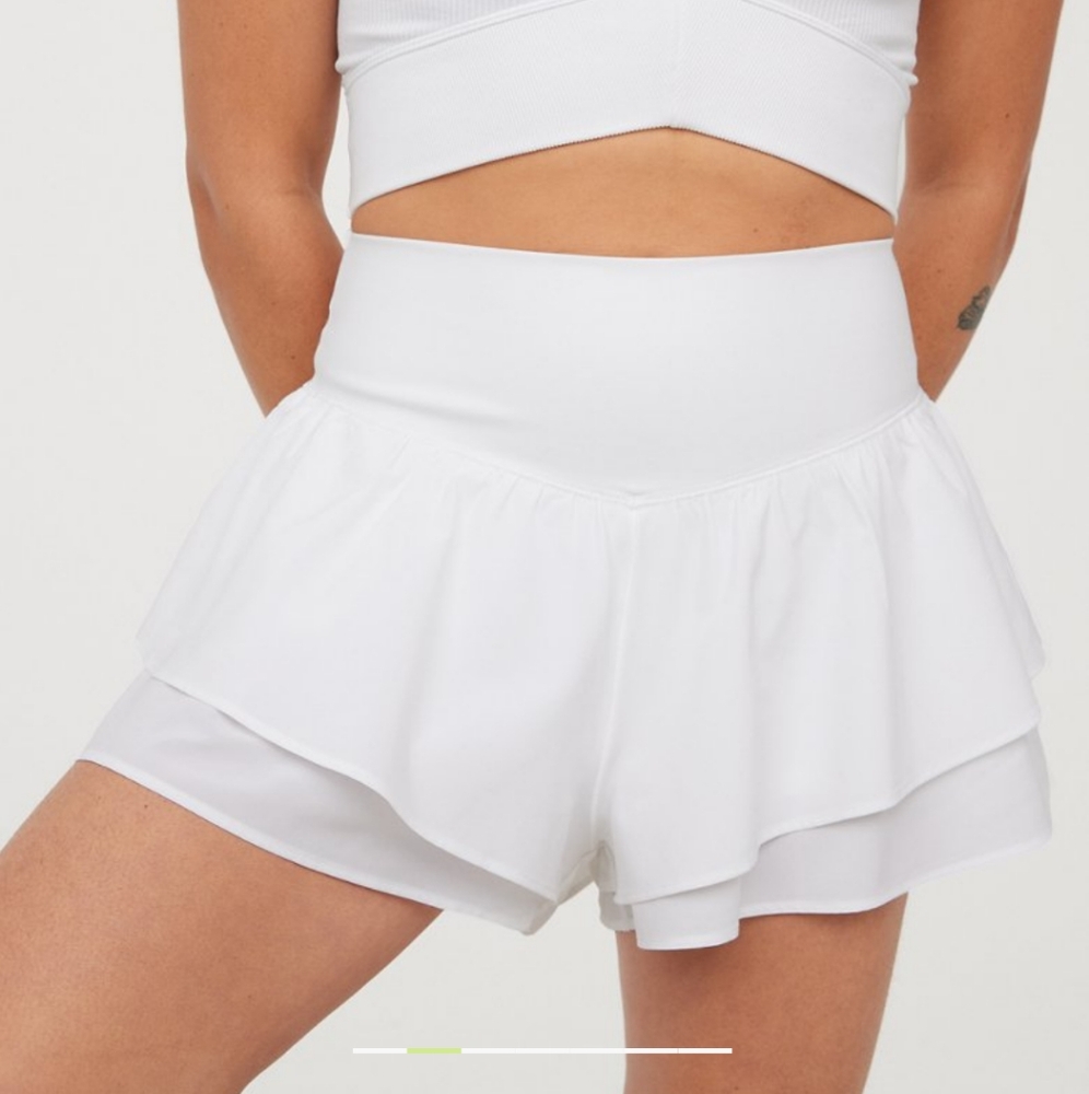 S,L: Aerie Flirty Ruffle, Tiered Stretch Shorts